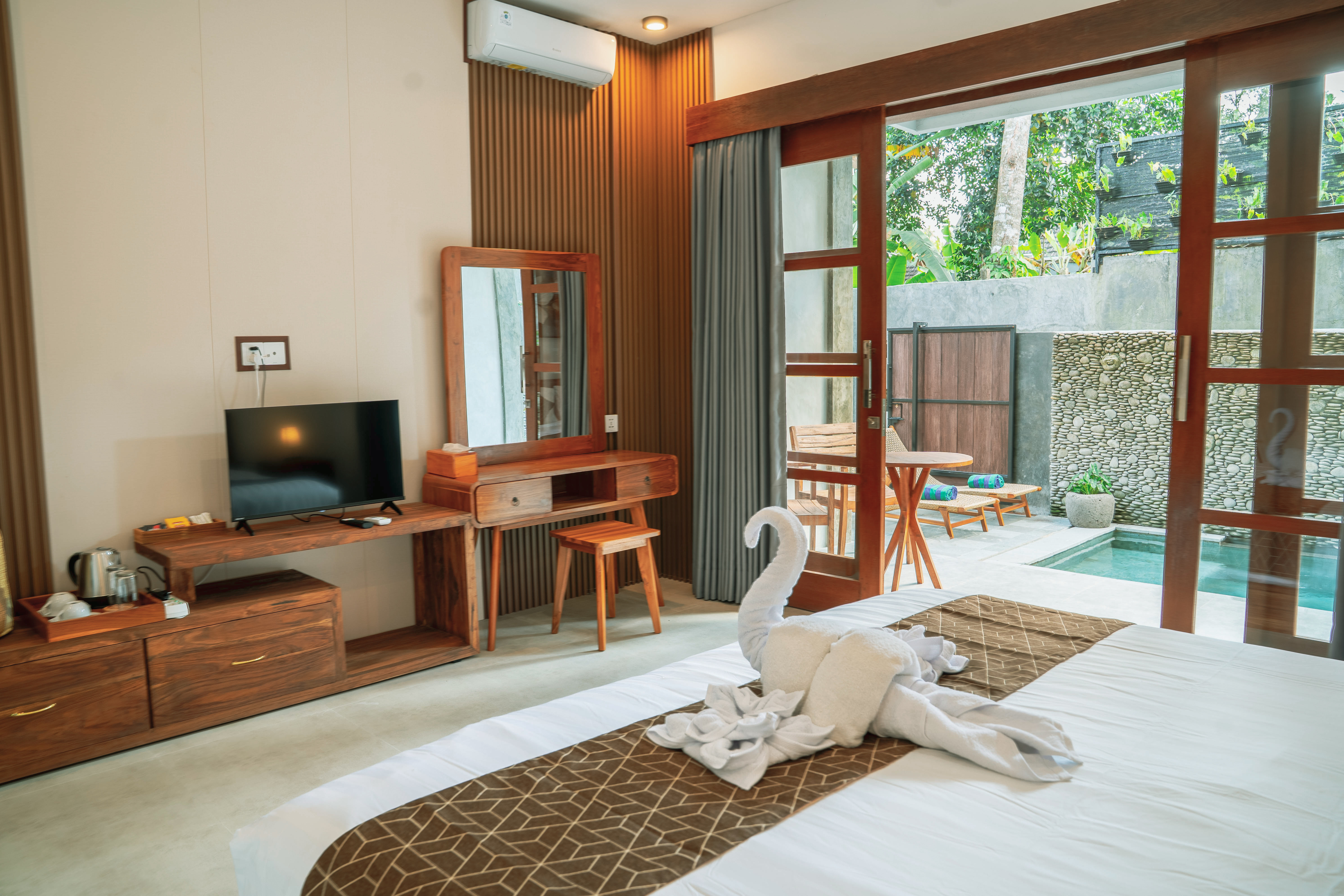 Ground Floor Room & Pool View