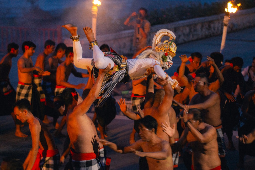 Sunset Kecak Fire Dance Uluwatu Bali